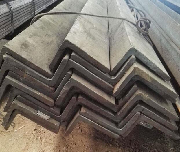 �ռ��Ͳ��ȱ߽Ǹ�